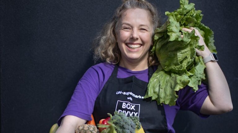 australians-ditch-supermarkets-for-co-op-fresh-produce-revolution