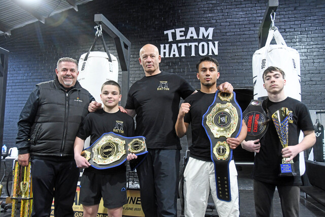 coach-peter-hatton-launches-team-hatton-to-train-young-boxers