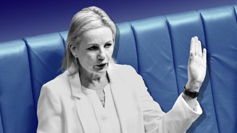 coalition-faces-historic-low-as-newspoll-reveals-27-primary-vote