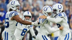 colts-seize-dramatic-29-28-victory-over-broncos-with-last-second-field-goal