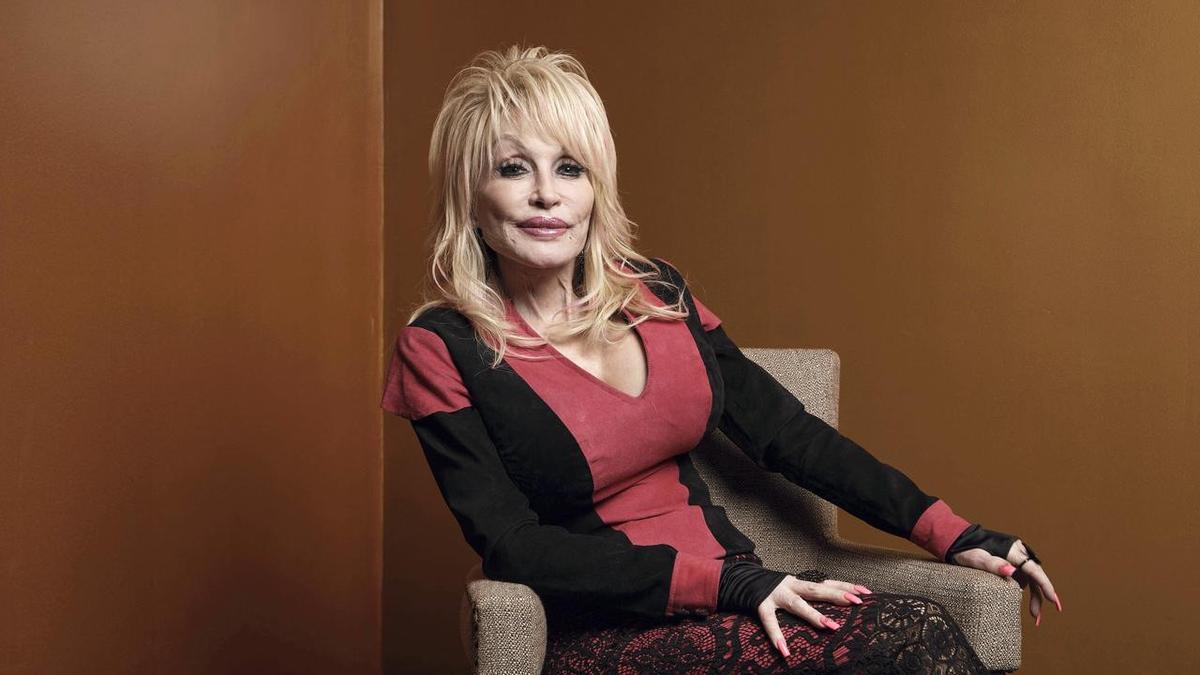 Dynamic Dolly Parton Cancels Las Vegas Residency Over Health Issues: ‘i’ve Still Got Some Healing To Do’ Image Illustration Dynamic Dolly Parton Cancels Las Vegas Residency Over Health Issues: ‘i’ve Still Got Some Healing To Do’ Image Illustration