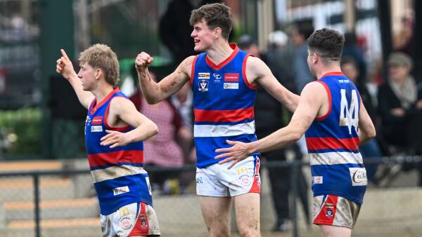 gisborne-bulldogs-stun-south-bendigo-in-muddy-semi-final-clash