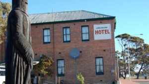 The Gnowangerup Hotel.