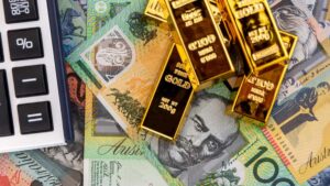 gold-prices-surge-to-record-3-500-top-3-asx-etfs-to-invest