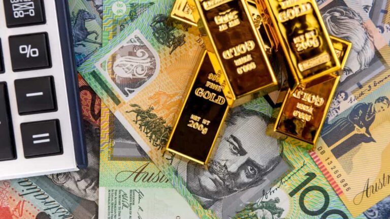 gold-prices-surge-to-record-3-500-top-3-asx-etfs-to-invest