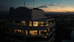 harry-triguboff-lists-gold-coast-penthouse-for-10-million