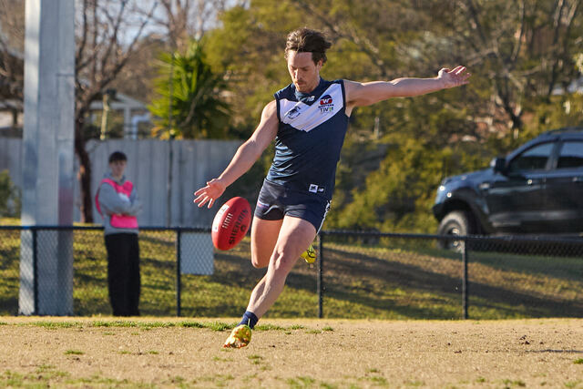 hoppers-crossing-dominates-spotswood-advances-to-semi-final-showdown