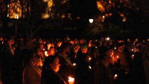 hundreds-gather-for-urgent-vigil-honoring-charlie-kirk-in-melbourne