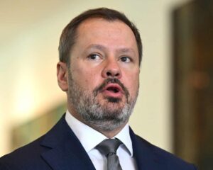 husic-condemns-pm-s-good-people-claim-amid-immigration-debate