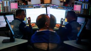 interest-rate-cut-hopes-propel-australian-sharemarket-to-new-heights