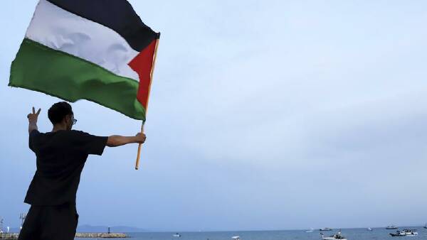 italy-deploys-navy-ship-to-safeguard-gaza-aid-flotilla