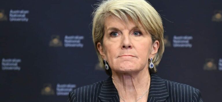 julie-bishop-rejects-bullying-allegations-remains-as-anu-chancellor