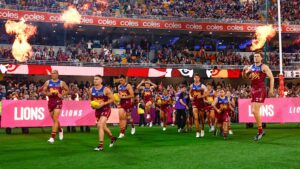man-charged-after-alleged-nazi-salute-at-afl-final