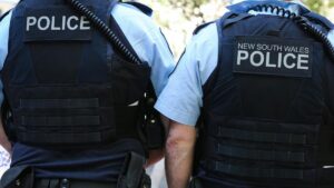 man-charged-after-police-rescue-two-from-burning-doonside-home