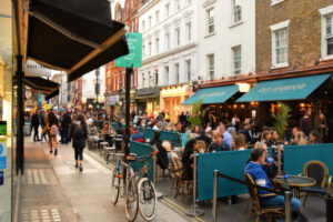 manchester-study-reveals-shift-from-pubs-to-restaurants-in-uk