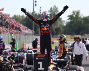 max-verstappen-dominates-italian-gp-secures-victory-amid-controversy