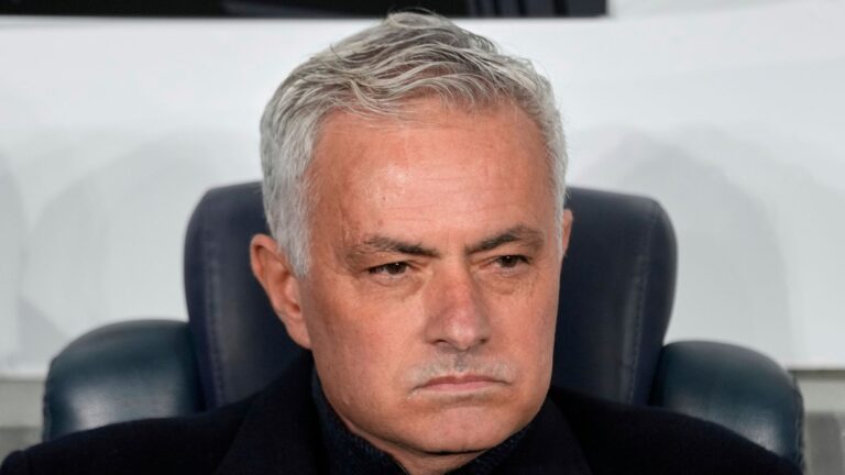 mourinho-negotiates-return-to-benfica-after-fenerbahce-exit