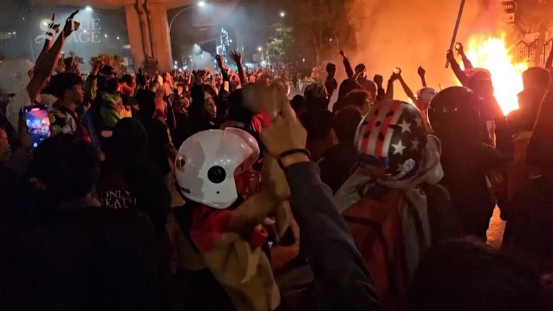 nationwide-protests-erupt-in-indonesia-over-corruption-and-costs