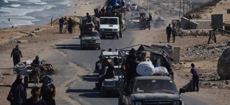palestinians-evacuate-gaza-city-as-israel-intensifies-assault