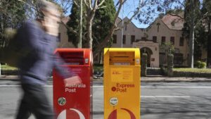 postal-worker-s-alleged-1-4-million-fraud-scheme-exposed