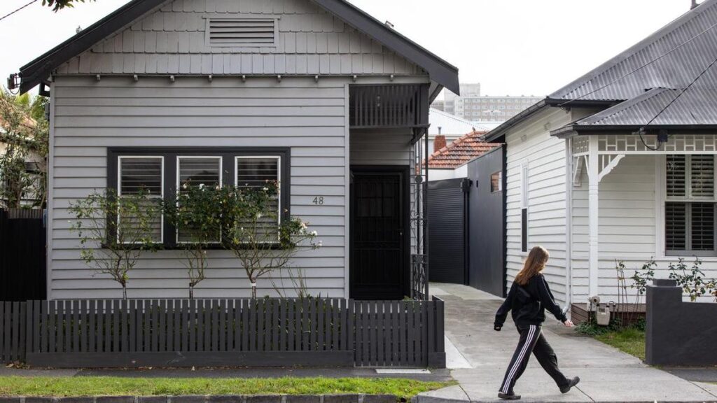 reserve-bank-holds-rates-steady-as-homebuyer-aid-launches