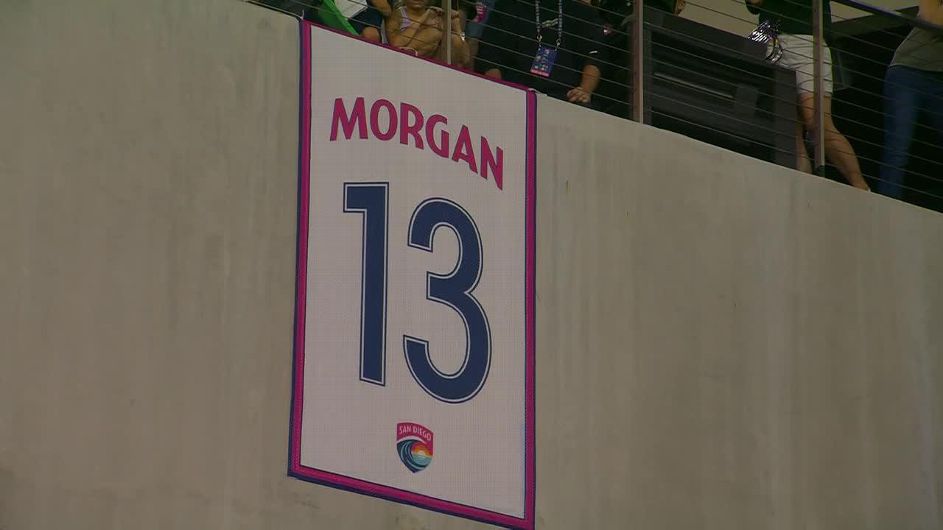 san-diego-wave-retires-alex-morgan-s-no-13-in-emotional-ceremony