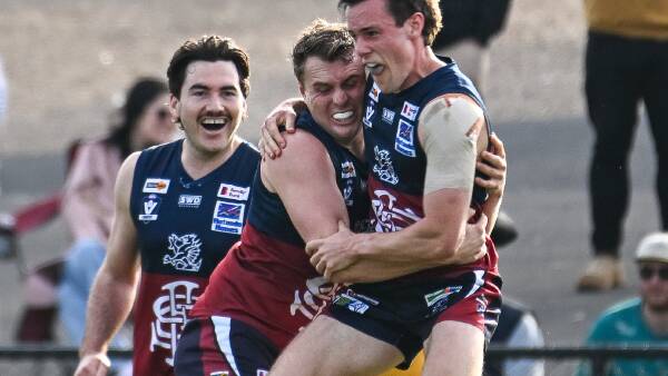 sandhurst-dominates-eaglehawk-secures-grand-final-spot-with-14-11-win