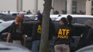 shooter-kills-one-injures-others-at-dallas-ice-office-in-urgent-attack