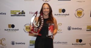 star-swampie-amy-richardson-wins-award-amid-grand-final-injury