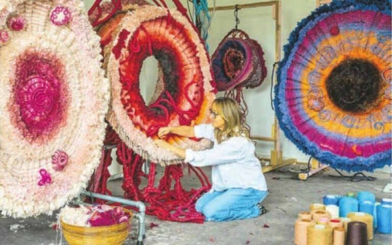 tammy-kanat-unveils-ambitious-exhibition-at-jewish-museum-of-australia