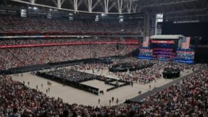 tens-of-thousands-gather-for-charlie-kirk-s-funeral-in-arizona