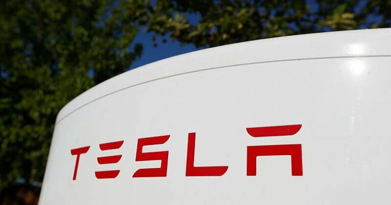 tesla-recalls-powerwall-2-after-reports-of-overheating-risks