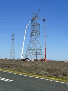 transgrid-unveils-buronga-substation-boosting-power-capacity-urgently