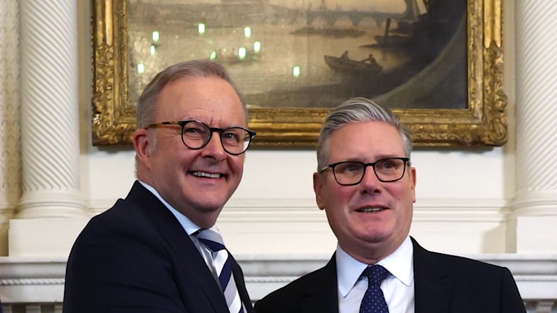 uk-faces-political-turmoil-amid-surge-in-anti-immigration-sentiment
