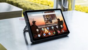 ulefone-launches-rugged-armor-pad-5-ultra-with-projector-and-massive-battery