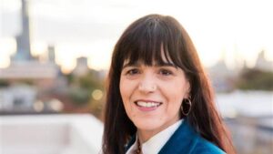 urgent-call-for-research-funding-to-combat-migraines-in-women