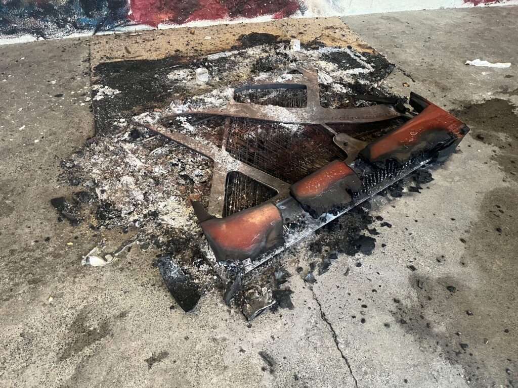 urgent-community-piano-destroyed-in-vandalism-spree-in-bruns