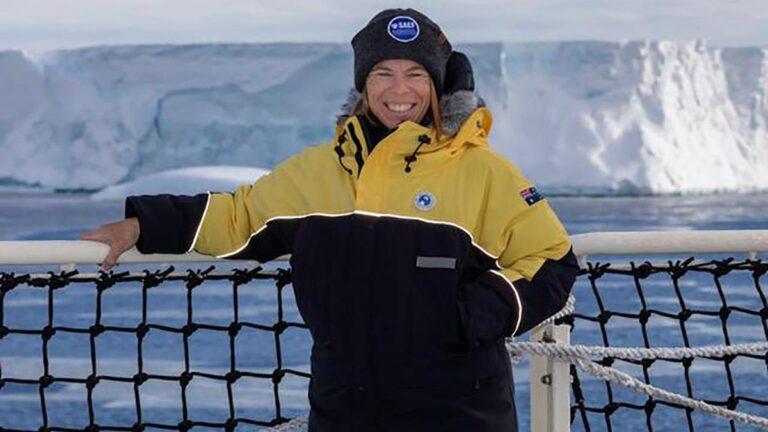 urgent-scientists-win-eureka-prize-for-groundbreaking-ice-sheet-discovery