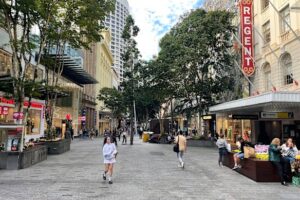 urgent-sting-on-brisbane-fast-food-fair-work-cracks-down-now