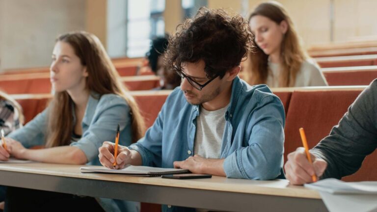 urgent-study-reveals-handwritten-notes-boost-learning-retention