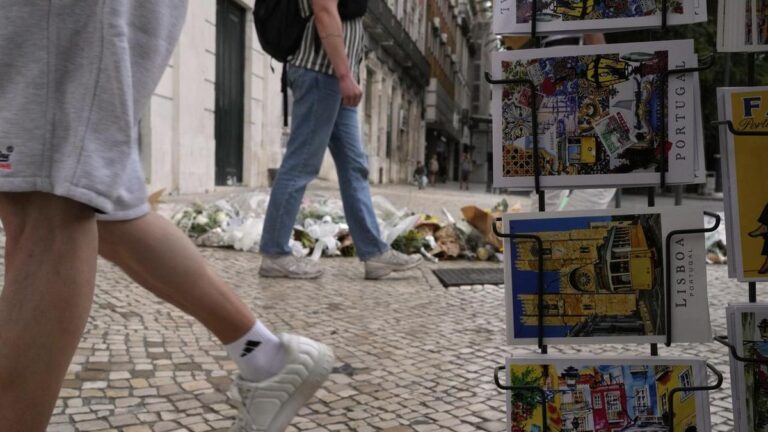 urgent-update-11-foreigners-among-16-killed-in-lisbon-crash
