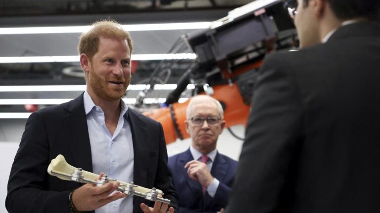 urgent-update-prince-harry-s-uk-visit-fuels-meeting-speculation