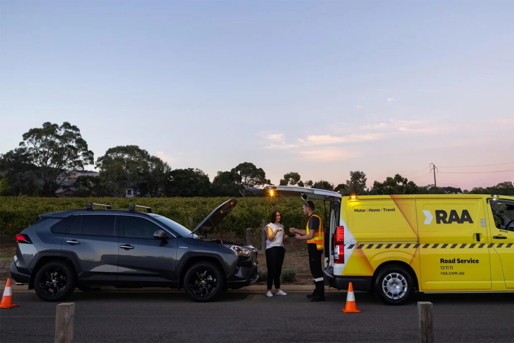 urgent-warning-tasmanian-drivers-face-2-800-fine-for-speeding-past-workers