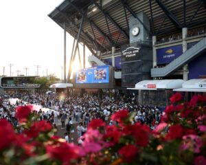 us-open-2025-swiatek-de-minaur-musetti-and-osaka-vs-gauff-today-
