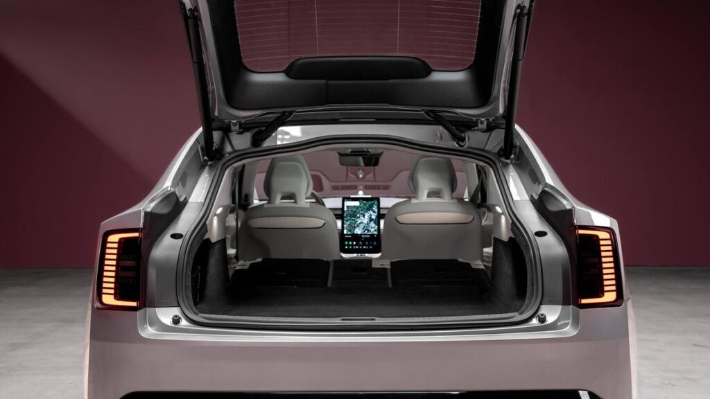 Volvo ES90 exterior