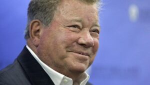 william-shatner-hospitalized-after-blood-sugar-emergency-in-la