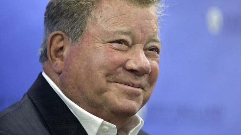 william-shatner-hospitalized-after-blood-sugar-emergency-in-la