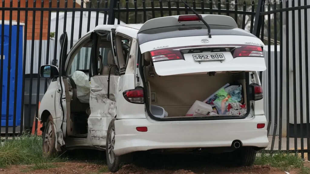 6-year-old-in-critical-condition-after-van-ute-collision-in-adelaide