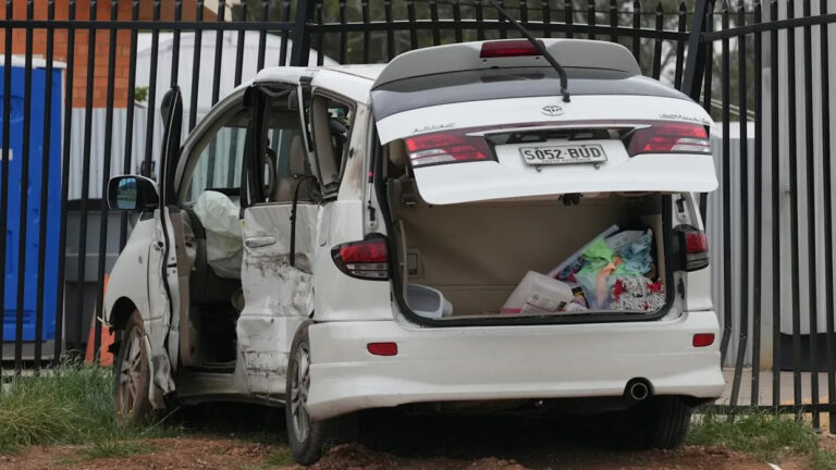 6-year-old-in-critical-condition-after-van-ute-collision-in-adelaide