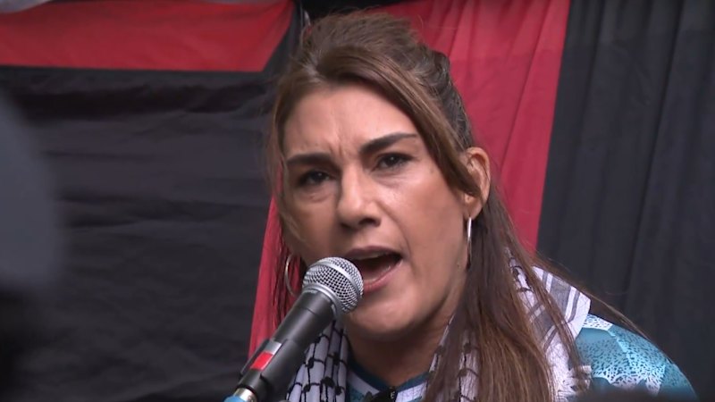 australian-federal-police-launch-investigation-into-senator-s-protest
